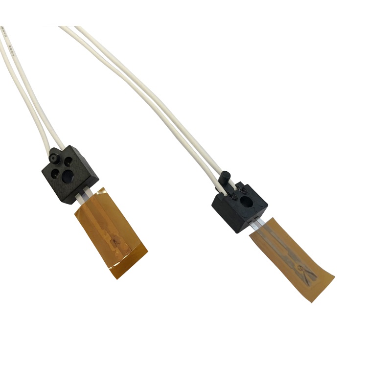 Quick reaction thermistor temperature sensor for office automation